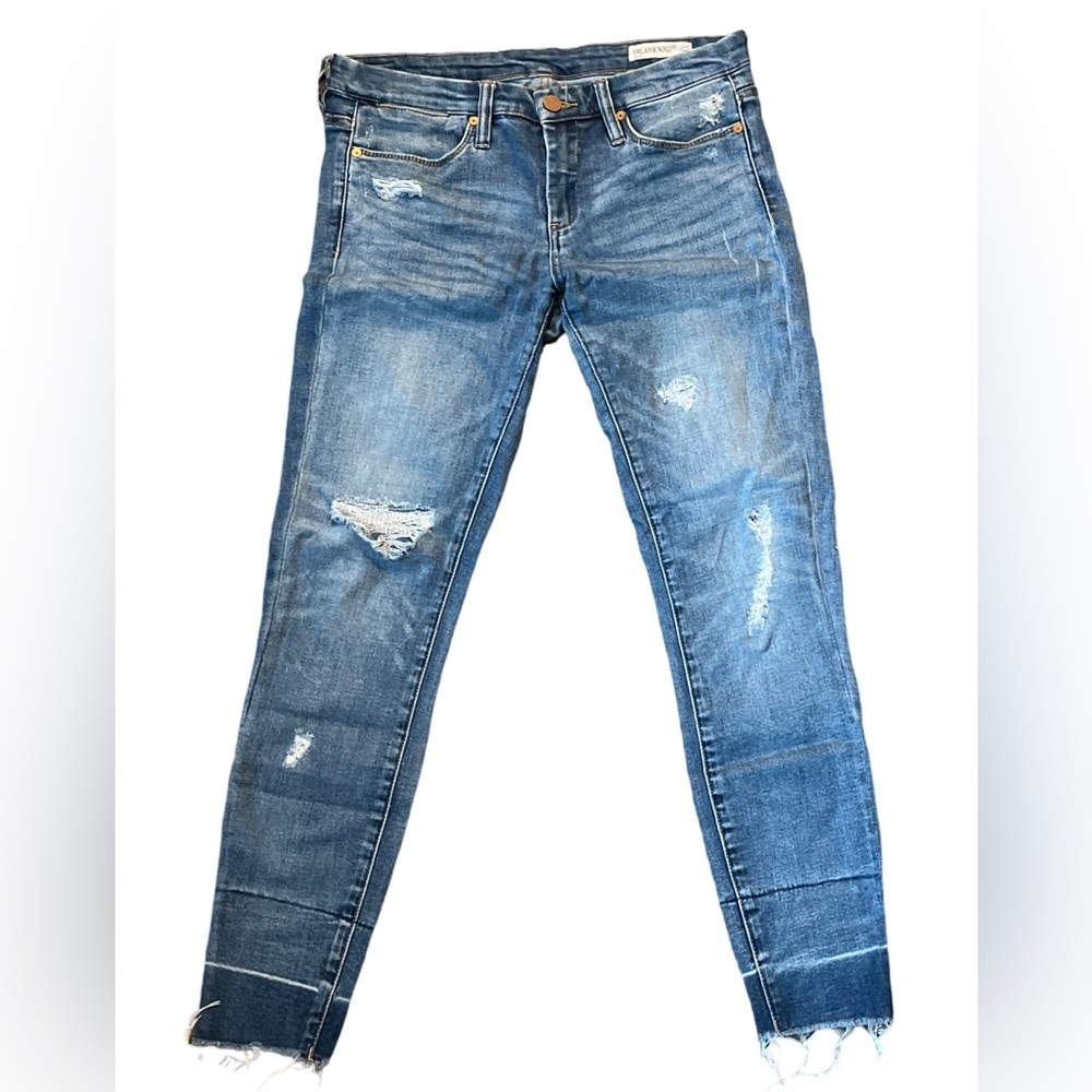 Blanknyc distressed skinny jeans SZ 28